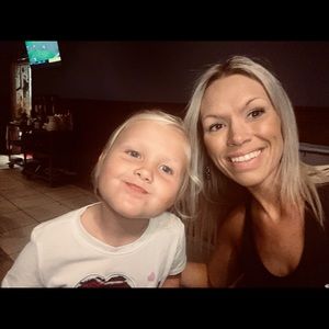 Meet your Posher, Maegan